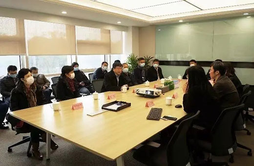 上海市副市长陈群一行光临上Ｒ己庞槔旨攀硬斓餮