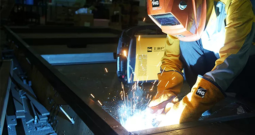 冬天电焊机守护保养当苦衷项